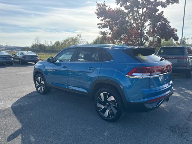 2024 volkswagen atlas cross sport 2.0t se w/technology 4motion