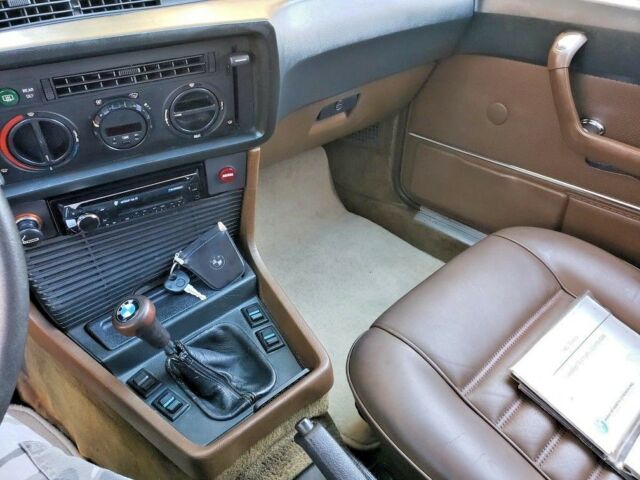 e24 1981 bmw 633 csi htf 5 speed manual dash no cracks and clean interior