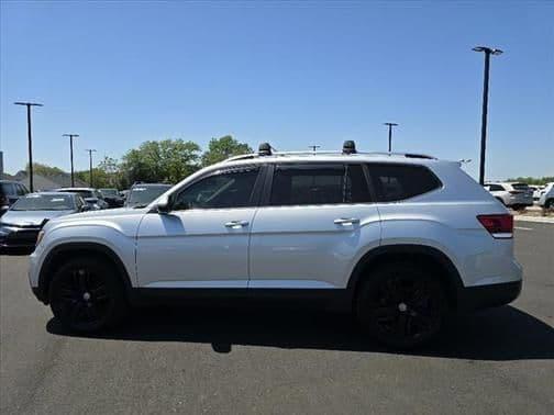 2018 volkswagen atlas 3.6l se in greenville, south carolina
