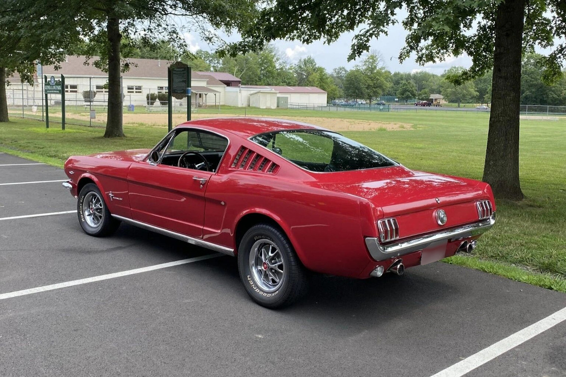ford mustang