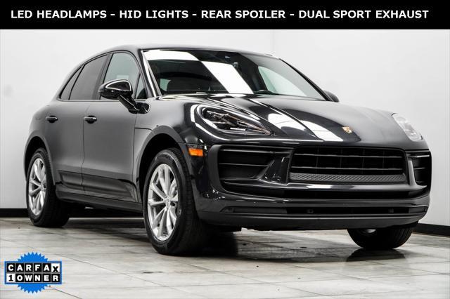 2022 porsche macan base