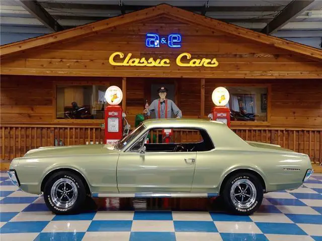 1967 mercury cougar-lime frost
