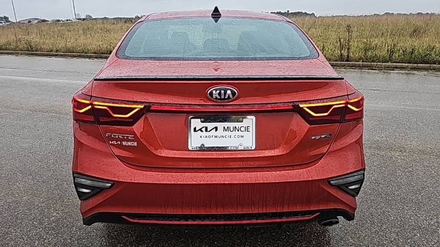 2021 kia forte gt-line