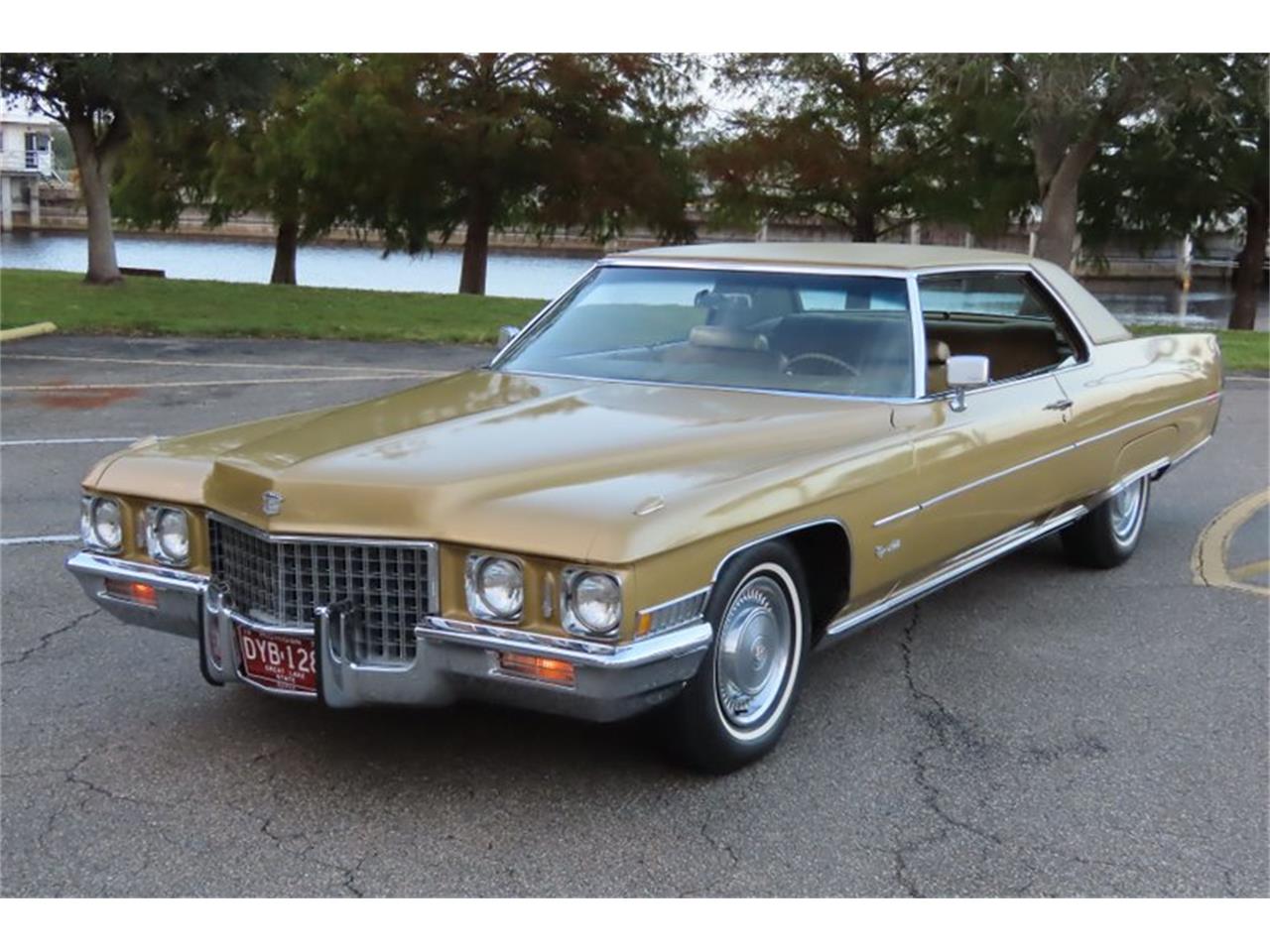 1971 cadillac coupe deville