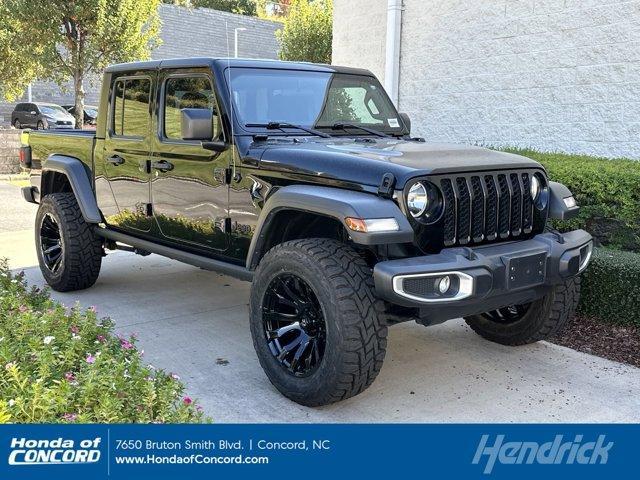 2023 jeep gladiator sport