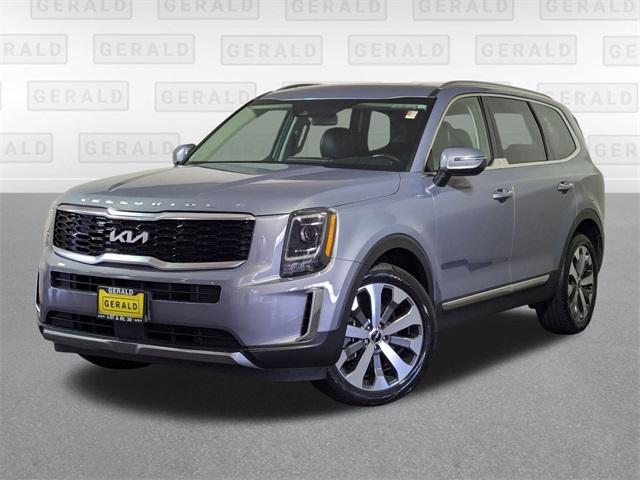 2022 kia telluride s