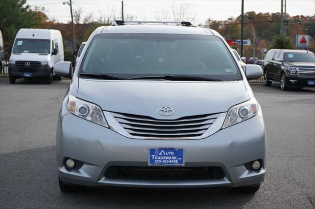 2015 toyota sienna le