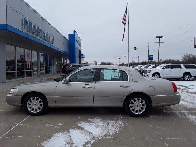 2008 lincoln town car signature limited signature limited 4dr sedan for sale in broadland, south dakota