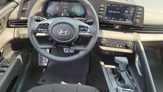 2025 Hyundai Elantra