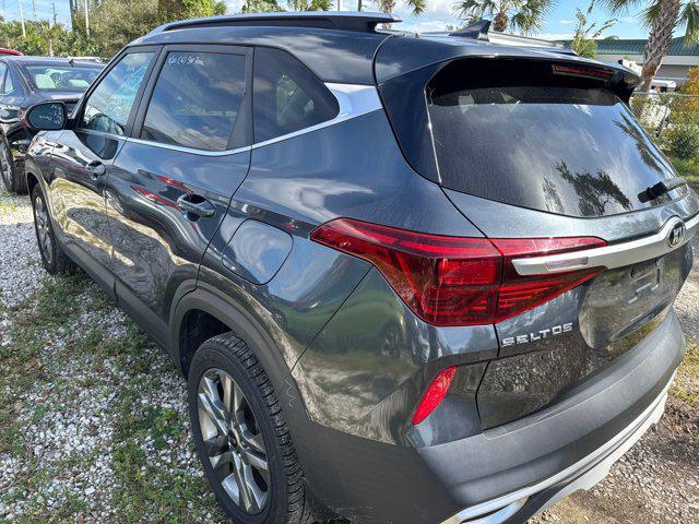 2021 kia seltos s