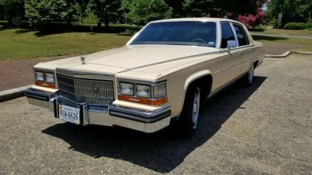 1989 cadillac brougham sedan-like new-57,778 original documented miles-awesome!