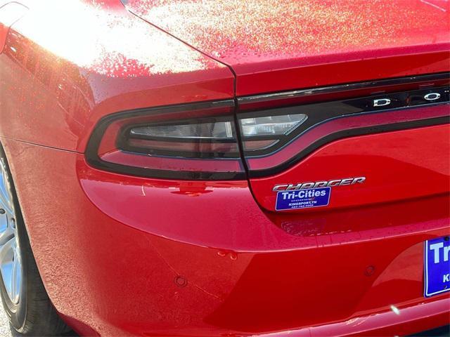 2022 dodge charger sxt