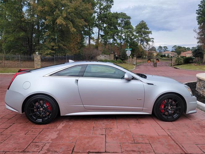 2013 cadillac cts-v in conroe, texas