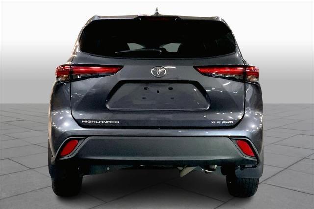 2023 toyota highlander xle