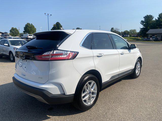 2022 ford edge sel