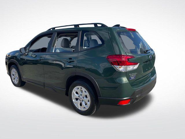 2024 subaru forester base