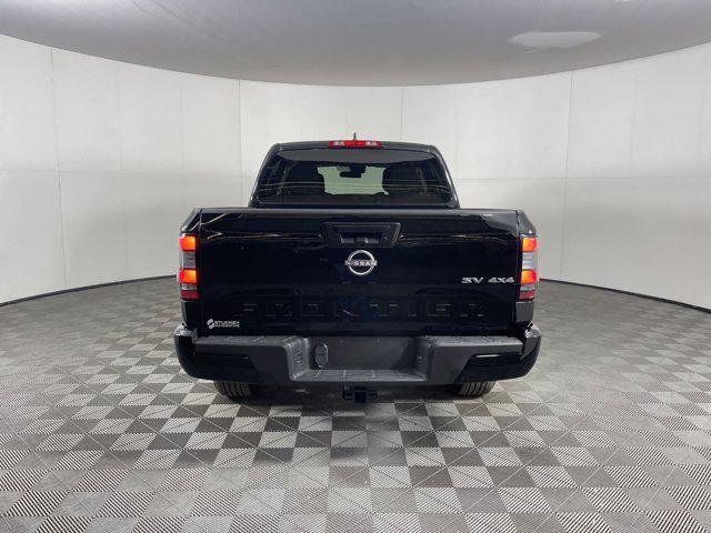 2023 nissan frontier sv
