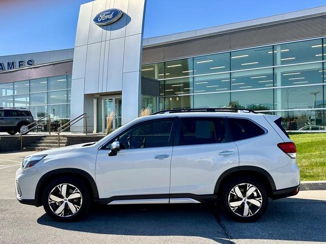 2019 subaru forester touring