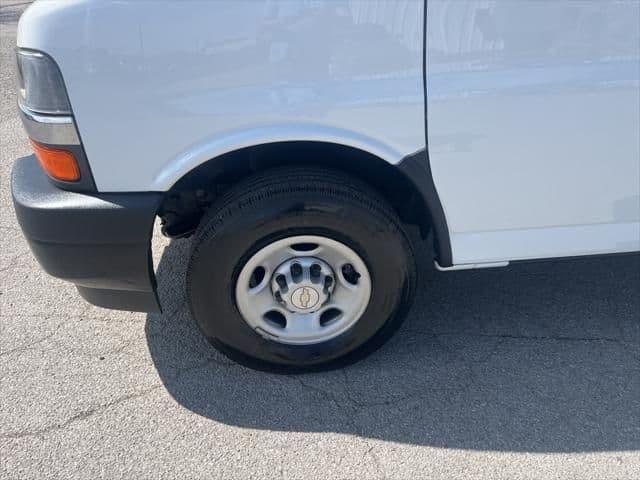 2022 chevrolet express cargo rwd 2500 regular wheelbase wt in nicholasville, kentucky