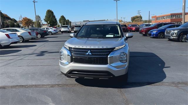 2022 mitsubishi outlander es 2.5 s-awc