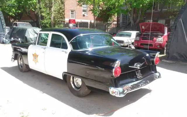 1956 ford fairlane hot rod 4 door police car with 429 c.i. and h/d auto trans