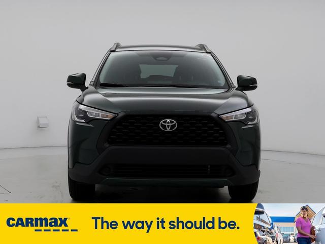 2023 toyota corolla cross le