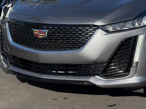 2022 cadillac ct5