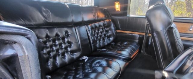 rare black on black beauty ! garage queen ! great driver ! go anywhere !