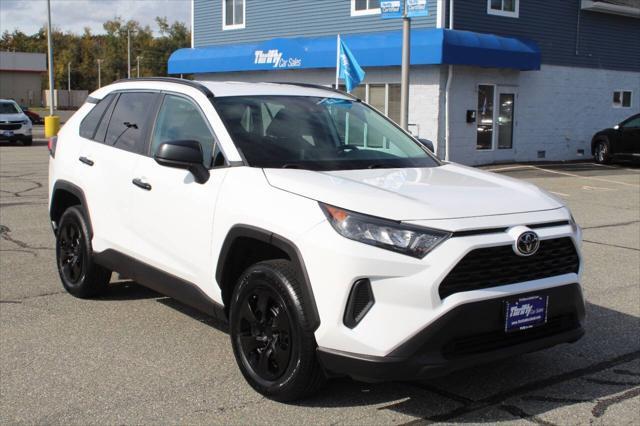 2020 toyota rav4 le
