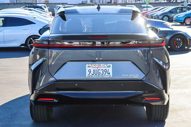 2023 lexus rz 450e premium