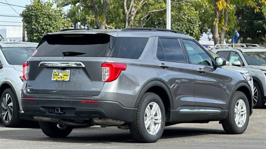 2022 ford explorer xlt