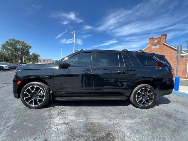 2022 chevrolet suburban rst