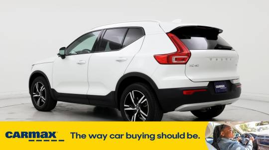 2023 Volvo XC40