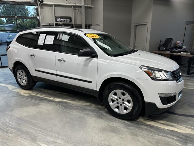 2017 chevrolet traverse ls