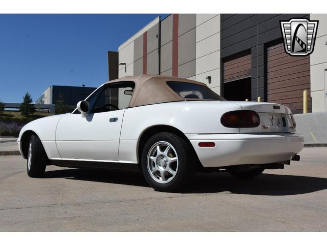1995 mazda mx-5 miata in o'fallon, illinois