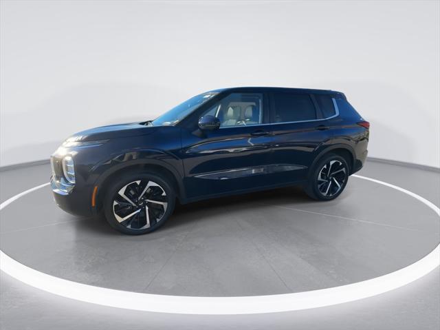 2022 mitsubishi outlander se