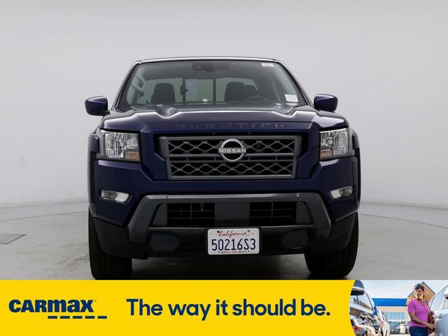 2023 nissan frontier sv