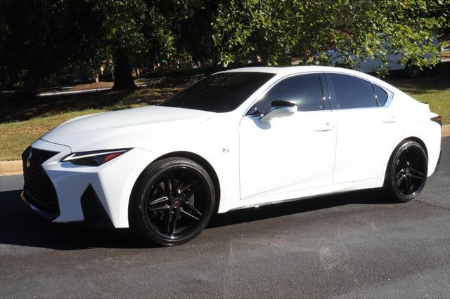 2022 lexus is 350 base