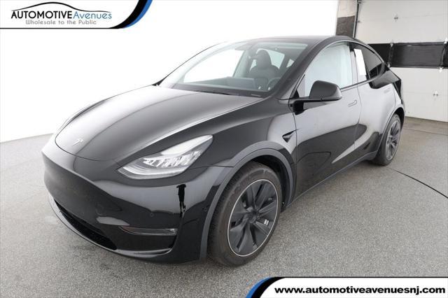2022 tesla model y long range dual motor all-wheel drive