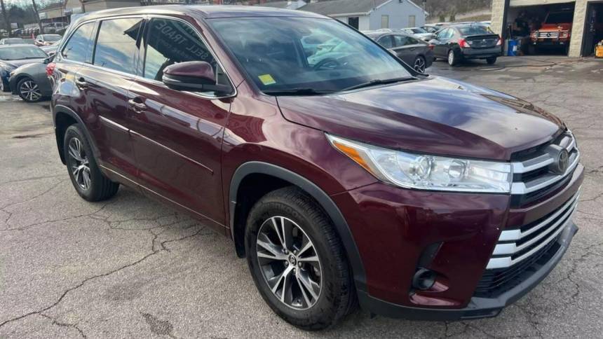 used 2018 toyota highlander le $16,495great deal 147,811 mi. location: west chester