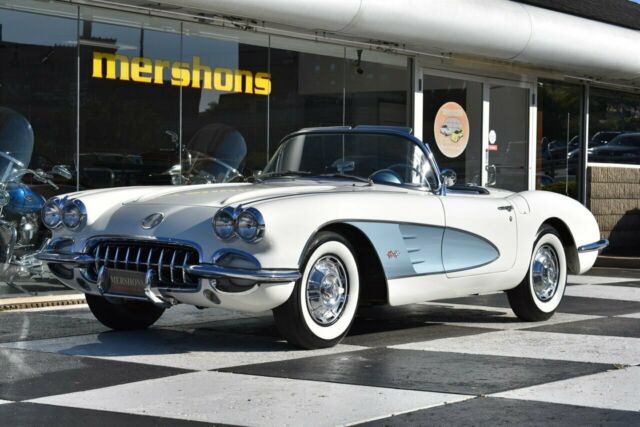 1959 chevrolet corvette 4 speed, great colors, snowcrest white over blue!