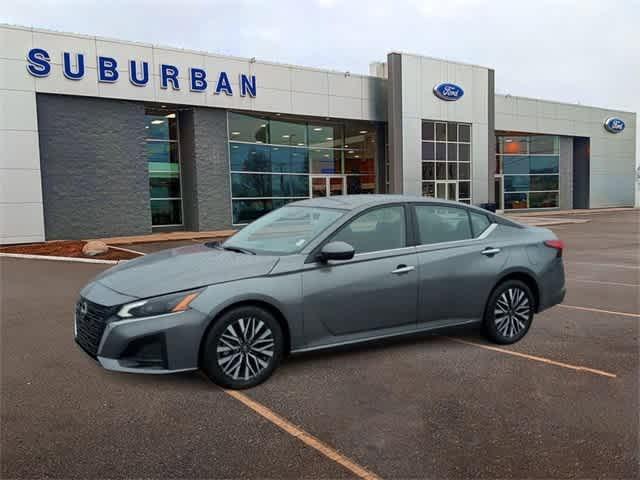 2023 nissan altima 2.5 sv