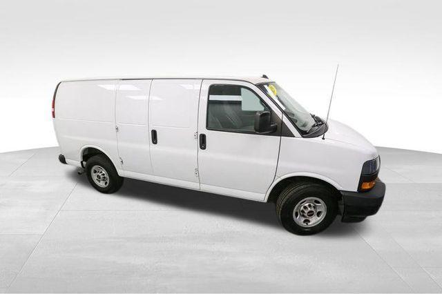 2020 gmc savana 2500 work van