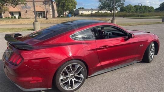 2017 ford mustang gt