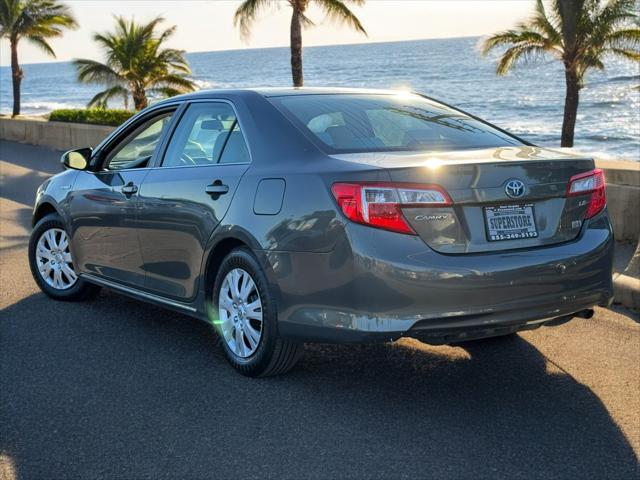 2014 toyota camry hybrid le