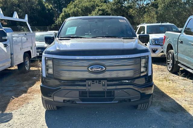 2023 ford f-150 lightning lariat