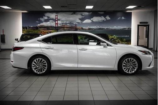 2019 lexus es 350 in hammond, indiana