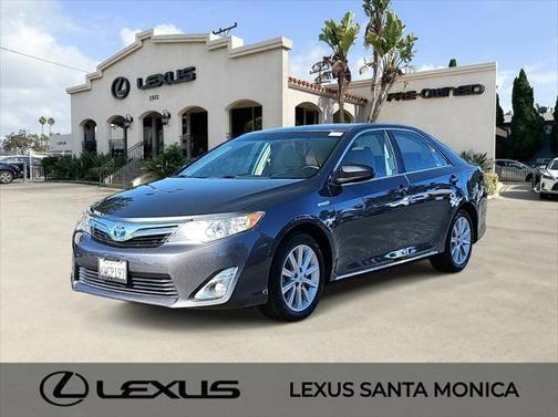 2012 toyota camry hybrid