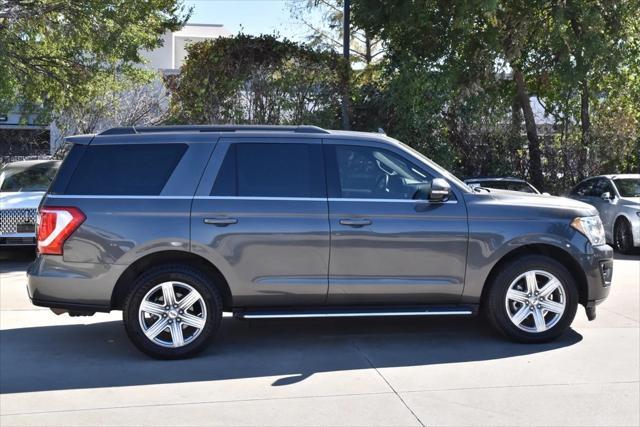 2019 ford expedition xlt