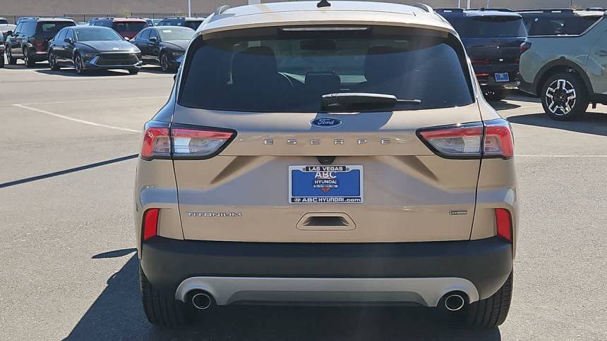 2020 ford escape hybrid titanium